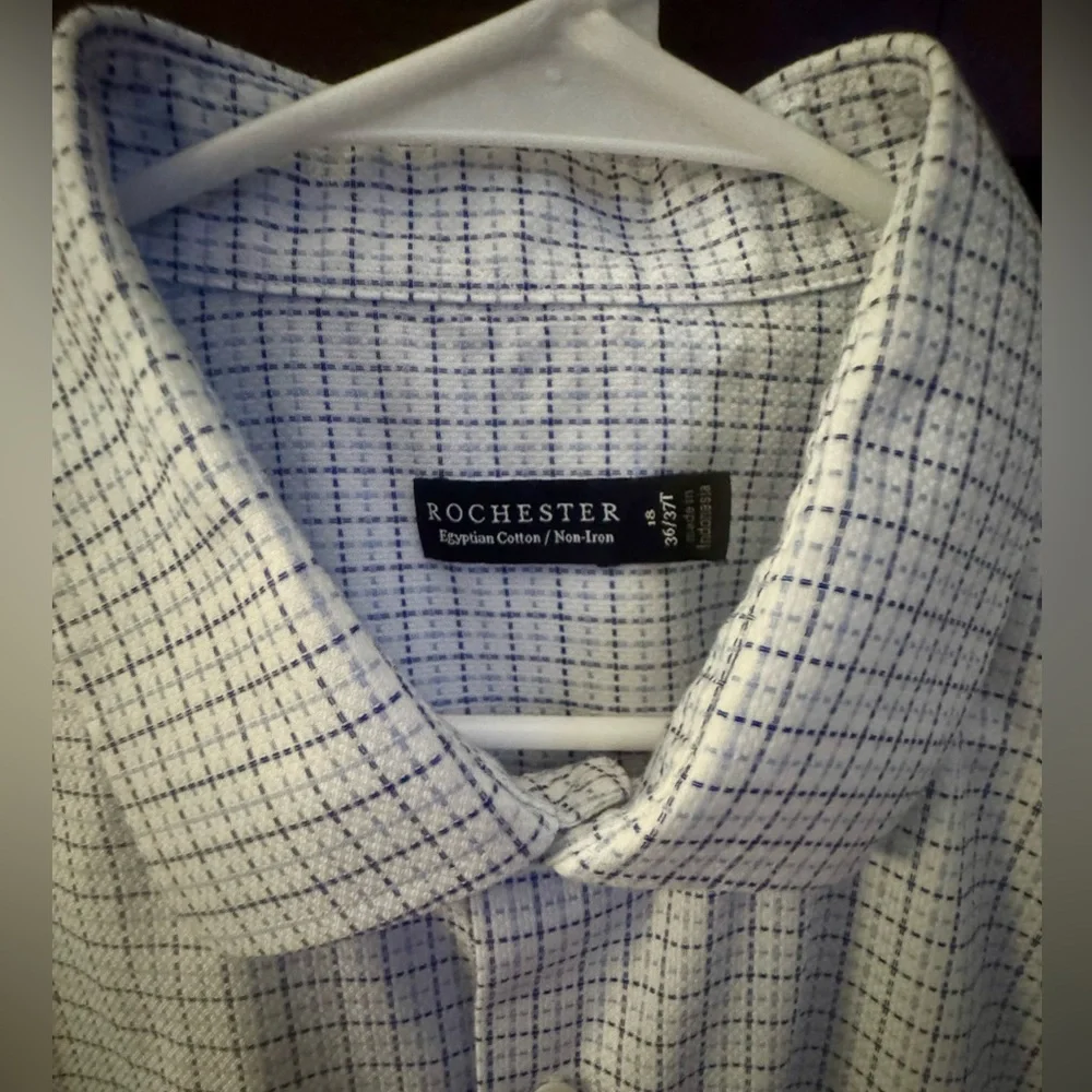 Rochester Big/Tall Men’s Long Sleeve Button Up - Lt/Dk Blue Pld - Size 36/37T - Picture 4 of 4